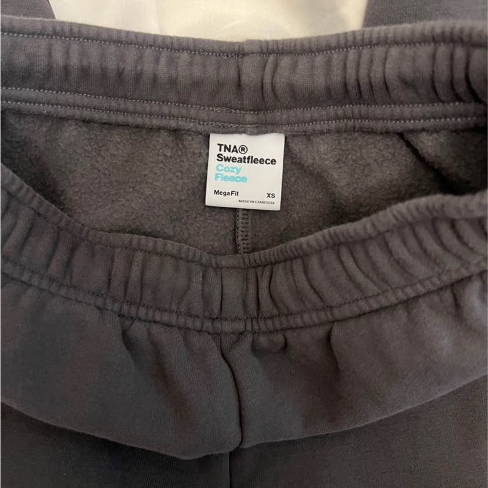 TNA Cozy Fleece Mega Jogger - Picture 3 of 3